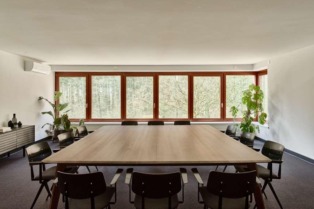 Bold Campus Königstein im Taunus Facilidades foto